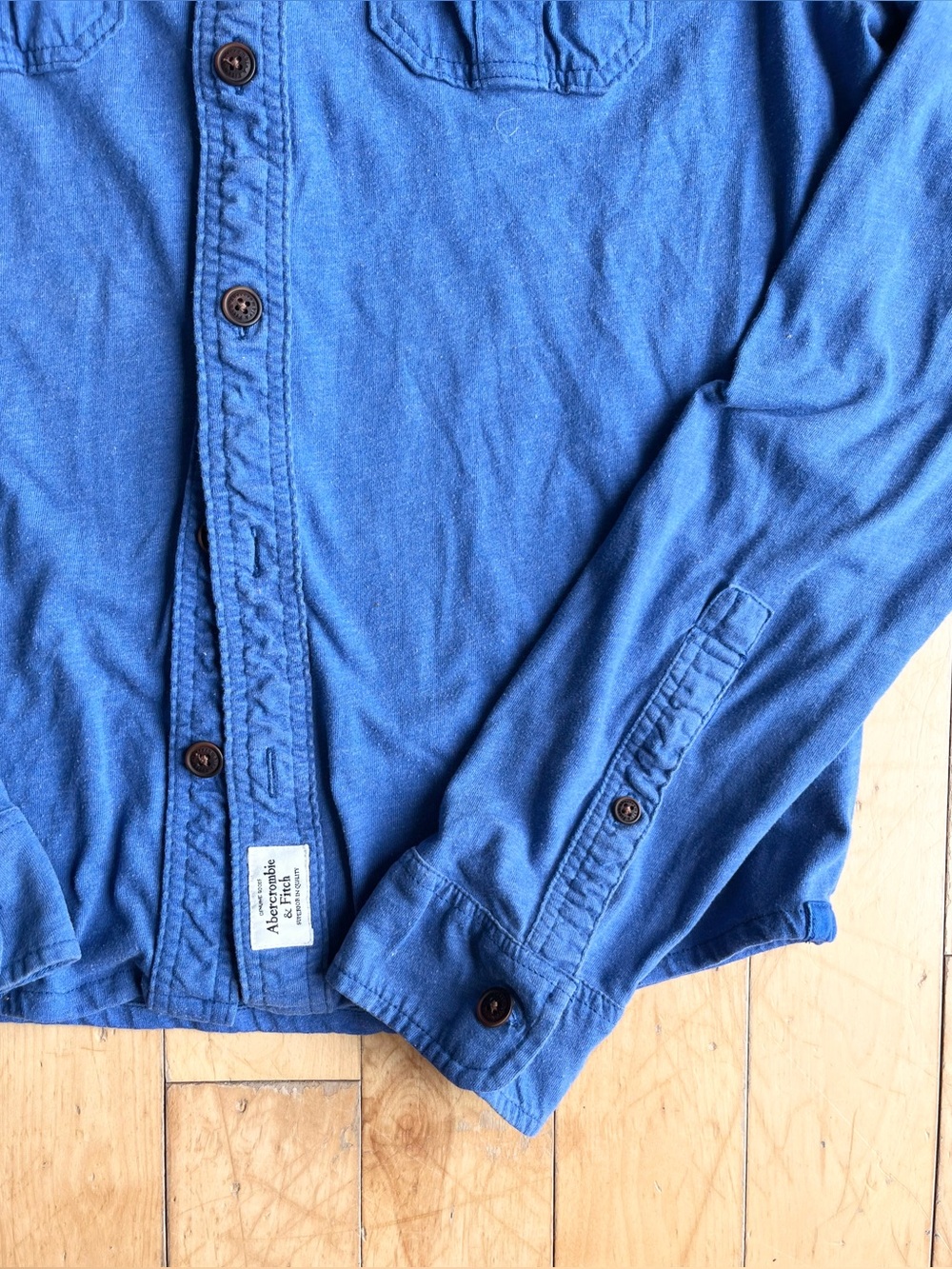 Abercrombie & Fitch Muscle‑Fit Utility Blue Button‑Down Shirt Size XL - Picture 2 of 7
